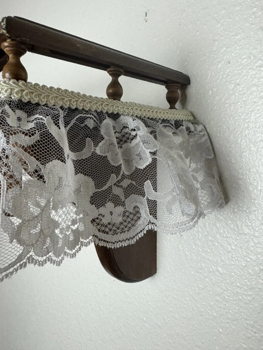 Vintage Farmhouse Wooden Wall Shelf with Lace Trim Cottage Chic Display Shelf